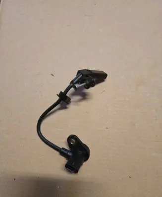 BMW X3 F25 Crankshaft position sensor 7582842