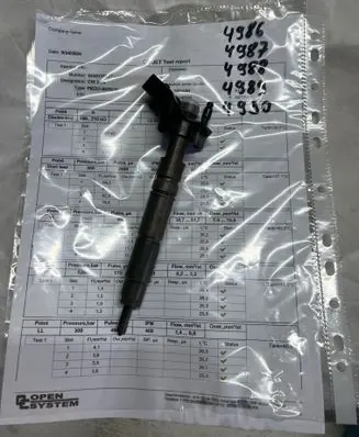 Mercedes-Benz E W211 Fuel injector A6420700587 0445115027