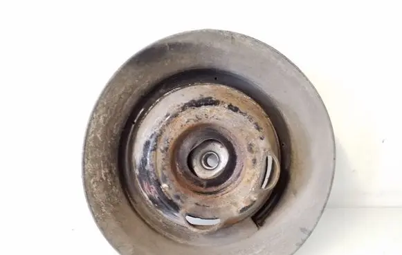 Mercedes-Benz C W203 Front upper strut mount 