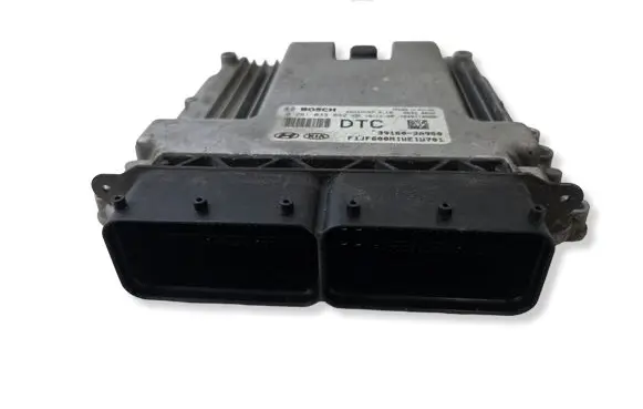 KIA Optima Engine control unit/module EDC17C57 391602A950 0281033842