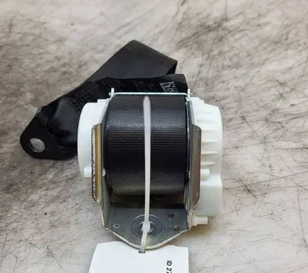 Citroen C3 Middle seatbelt (rear) 34045266 051092041092