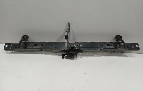 Toyota RAV 4 (XA40) Radiator support slam panel bracket 