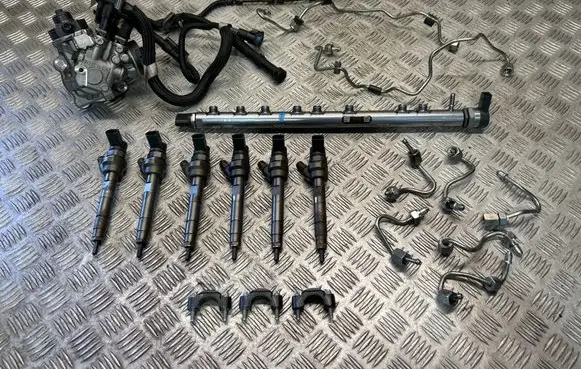 BMW 3 F30 F35 F31 Fuel injection system set 7805423 7823463 7810702