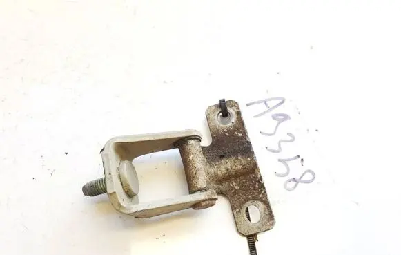 Mitsubishi Outlander Tailgate/trunk/boot hinge