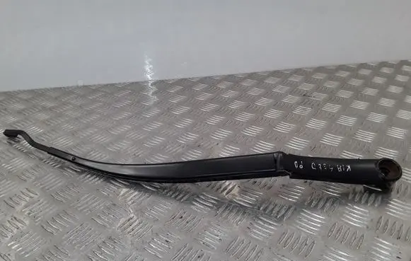KIA Ceed Front wiper blade arm F00S51F047 D226