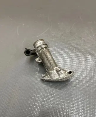 Opel Insignia B Engine coolant pipe/hose