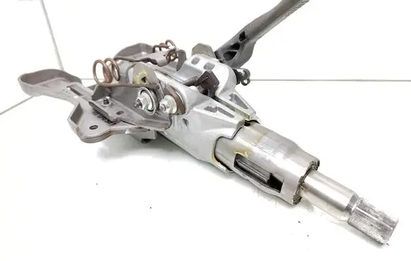 Chevrolet Orlando Steering wheel axle 13359550 545001869 Du9550f311070157