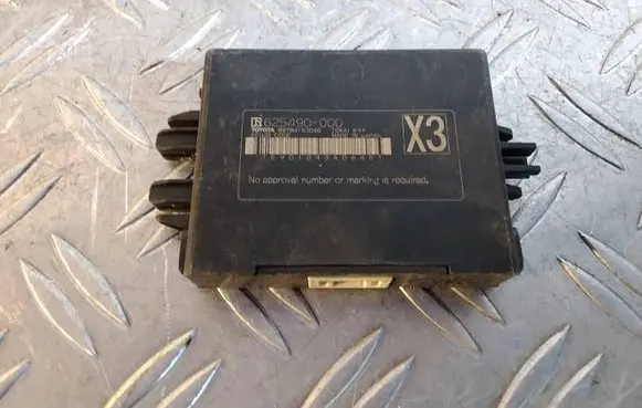 Lexus IS III XE30 Immobilizer control unit/module 625490000