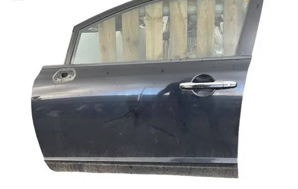 Honda Civic Front door