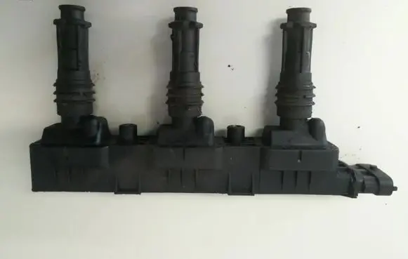 Opel Corsa B High voltage ignition coil 0221503014