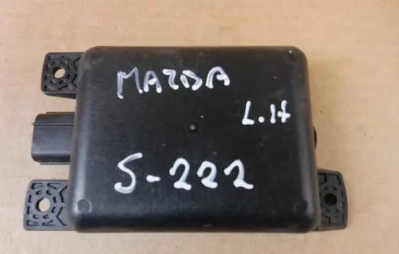 Mazda 3 III Blind spot module B61T67Y90D