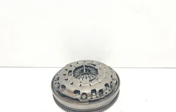 BMW 1 F20 F21 Clutch set kit 124058910 323078710 7616014