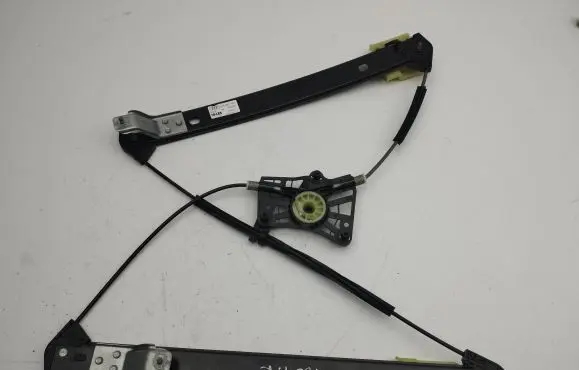 Audi Q2 - Front window lifting mechanism without motor 81a837461