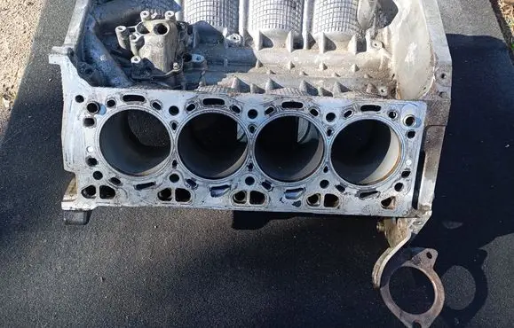 BMW X6 E71 Engine block 7639448