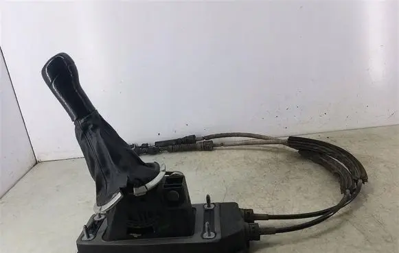 Volkswagen Fox Gear shifter/selector 5Z0711049F
