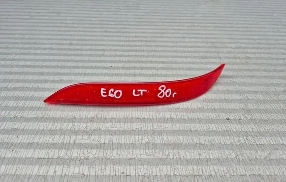 BMW 5 E60 E61 Rear tail light reflector 6915039