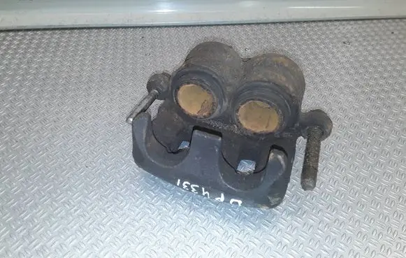 Mitsubishi Grandis Front brake caliper 