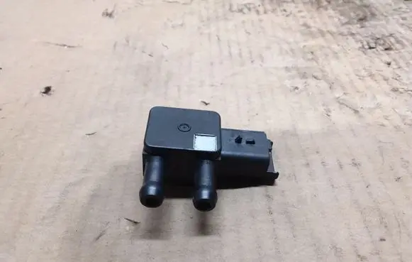 Citroen C4 I Picasso Exhaust gas pressure sensor 9662143180