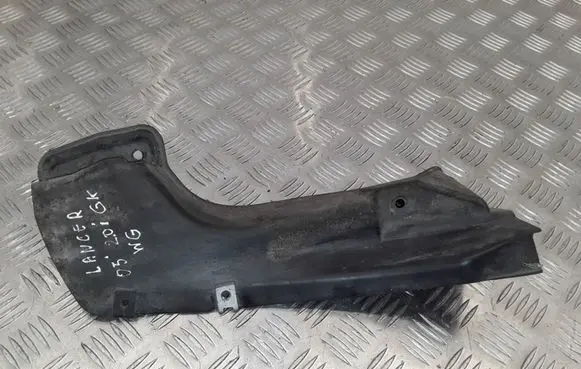 Fender mounting bracket