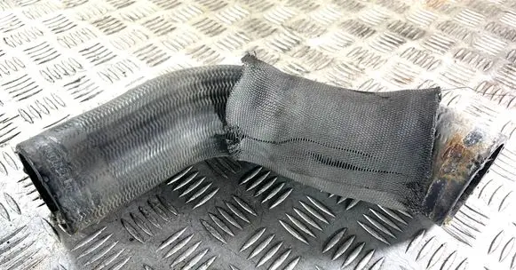 Volvo V60 Intercooler hose/pipe 31338543