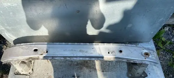 Volvo V50 Front bumper cross member