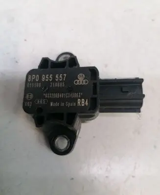Audi A4 S4 B7 8E 8H Airbag deployment crash/impact sensor 8P0955557