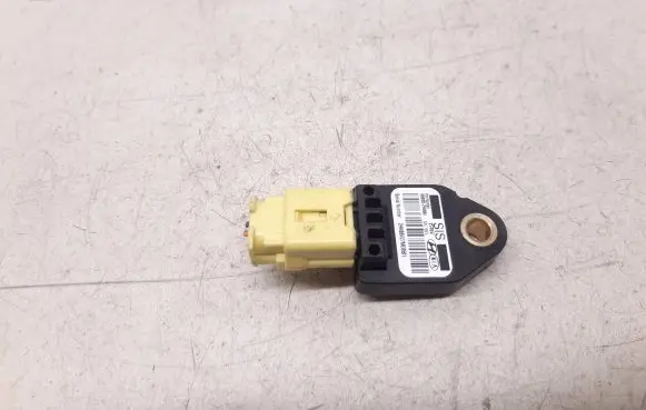 Hyundai i30 Airbag deployment crash/impact sensor 959202H000 2HHBB277MS8591