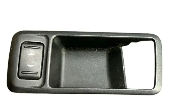 Ford Focus C-MAX Electric window control switch 3M51226A37AEW