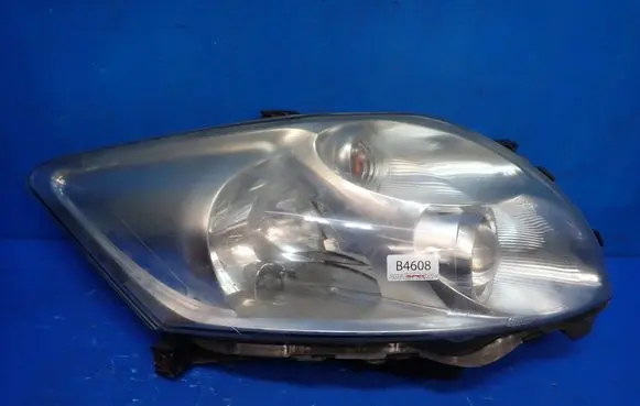 Toyota Auris 150 Headlight/headlamp