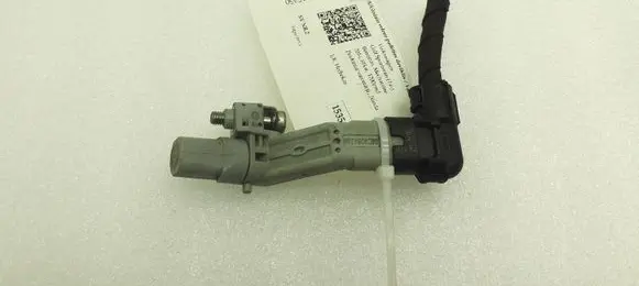 Volkswagen Golf Sportsvan Crankshaft position sensor 04C906433A