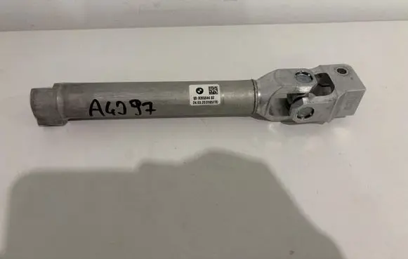 BMW M3 G80 Steering wheel axle 8095844