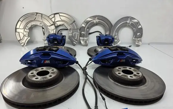 BMW X7 G07 Brake discs and calipers set 6887555 6887556 6880473