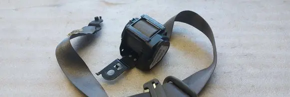 Jeep Grand Cherokee (WK) Front seatbelt P1CL64BD5AD