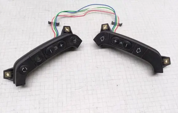 BMW 5 E39 Steering wheel buttons/switches 8375403 8363700
