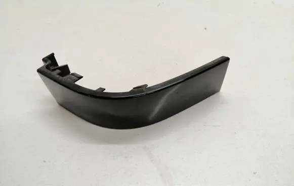 Ford Galaxy Rear/tail light trim molding 7M5807872