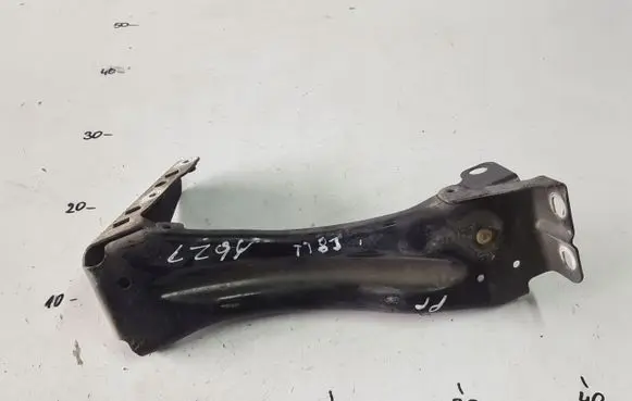 Audi TT TTS Mk2 Fender mounting bracket