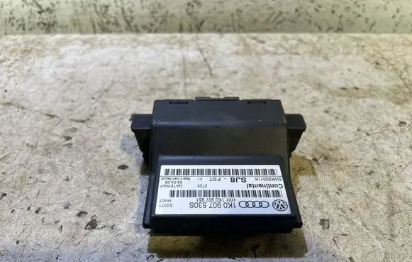Volkswagen Golf VI Gateway control module 1K0907530S 1K0907951 5WK50011K