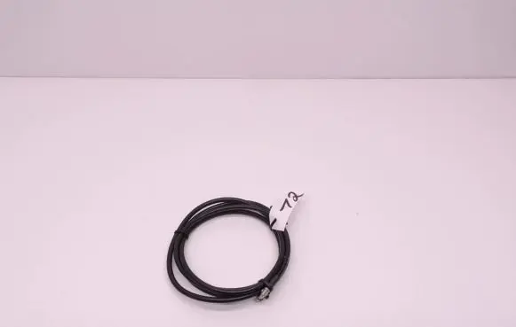 Volvo C70 Convertible roof line/pipe/hose 