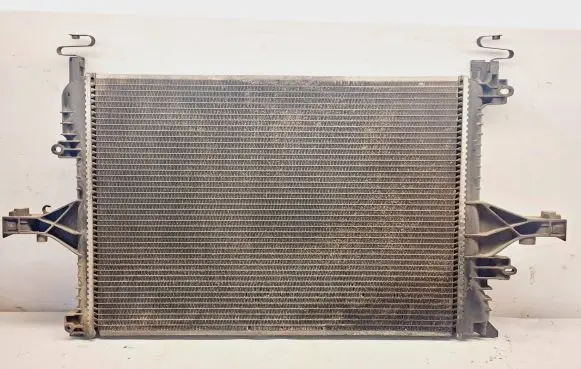 Volvo V70 Coolant radiator