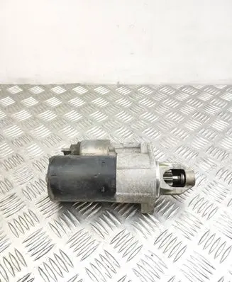 Mercedes-Benz C W204 Starter motor A0061515901