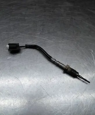 BMW 5 E60 E61 Exhaust gas temperature sensor 7798486