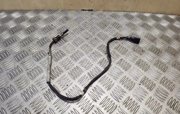 Skoda Superb B8 (3V) Exhaust gas temperature sensor 04L906088DQ