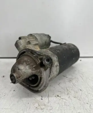 Toyota Avensis Verso Starter motor 1005831182
