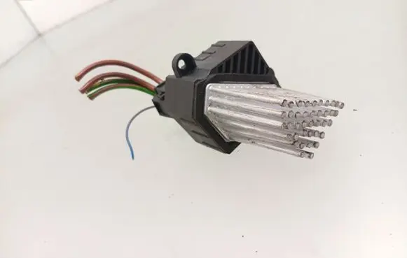 BMW 3 E46 Heater blower motor/fan resistor V207900011 987086781