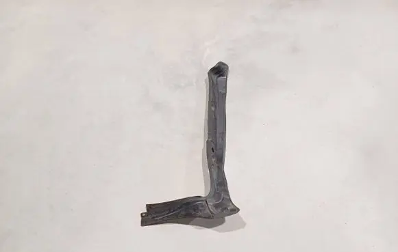 Audi A5 8T 8F Fender end trim 8T0821111A