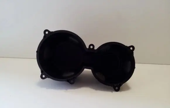 Cup holder front