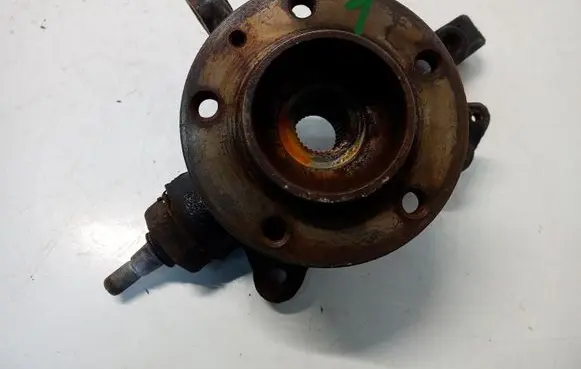 Renault Master III Front wheel hub spindle knuckle PRAWY