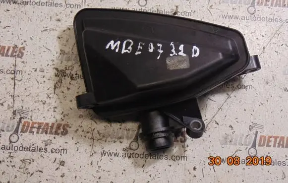 Mercedes-Benz E W211 Intake resonator A6421400087