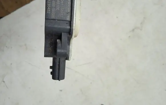 Renault Kadjar Air flap motor/actuator 110949106