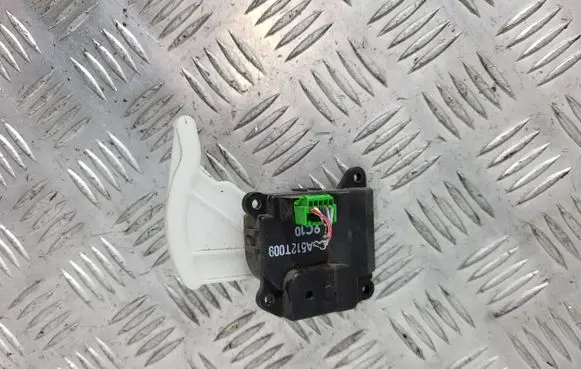 Suzuki Grand Vitara II Air flap motor/actuator